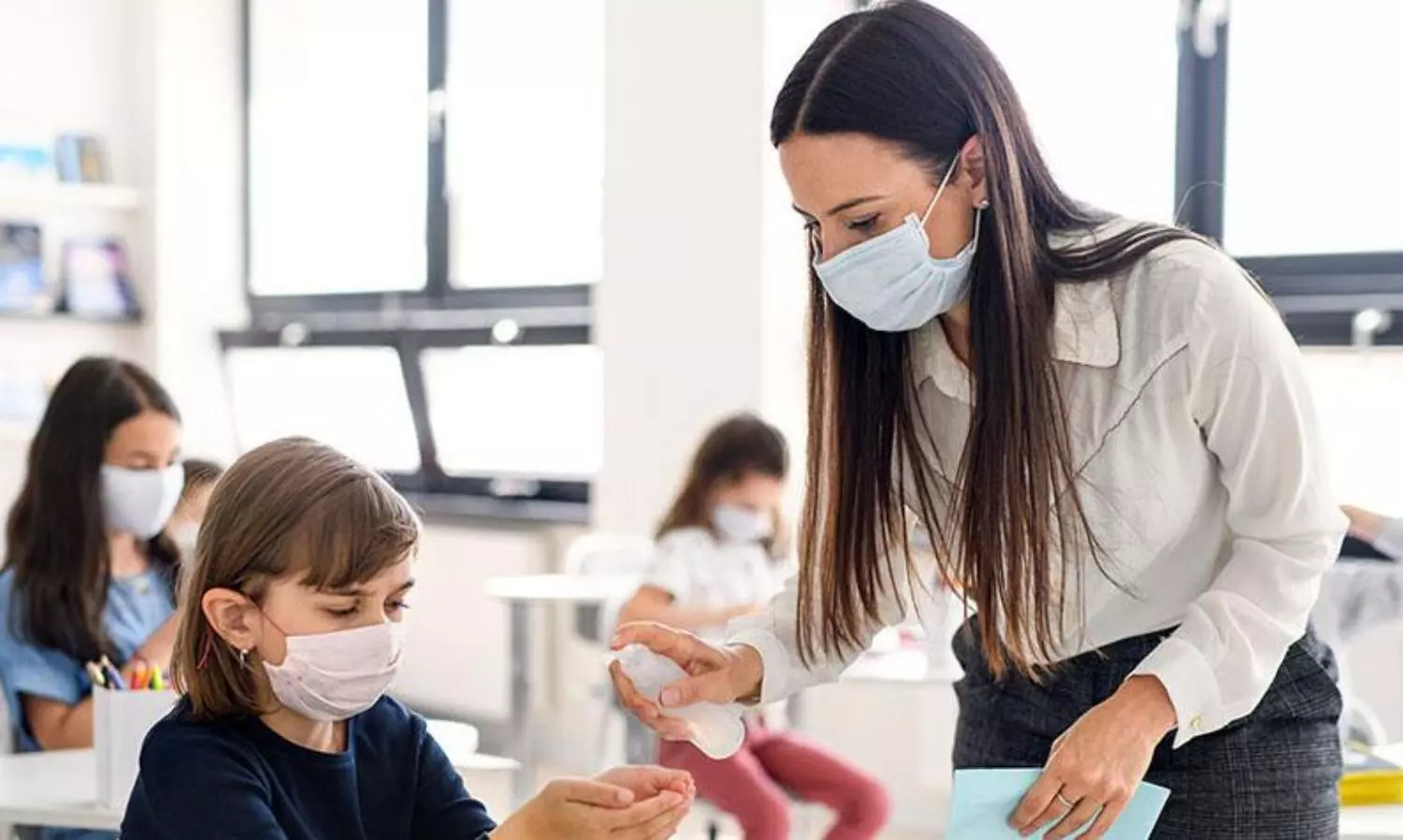 UAE: Ministry of Education permits gradual return of students to school