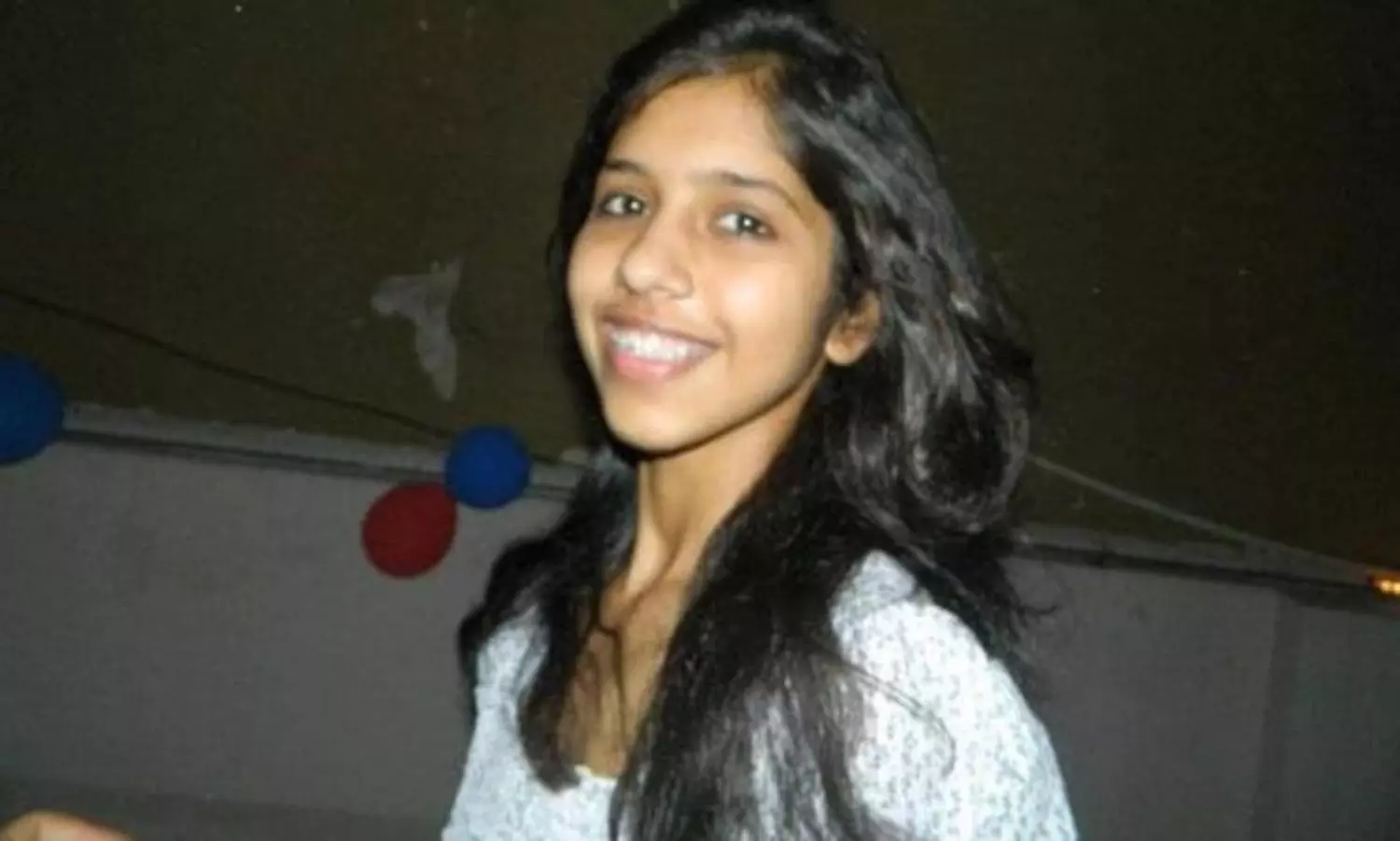 Kejriwals daughter loses Rs. 34K in QR code scam