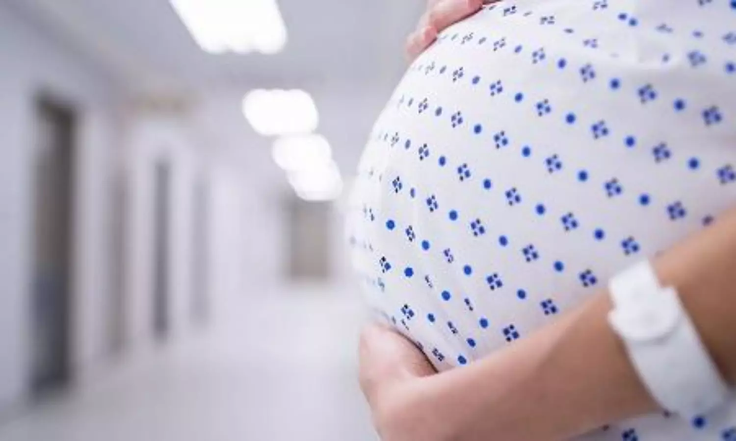 Kerala woman, baby die after couple tries home birth with acupuncture