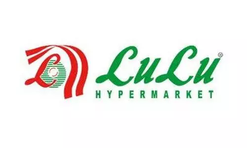 Burj Khalifa lights up to commemorate Lulus achievement