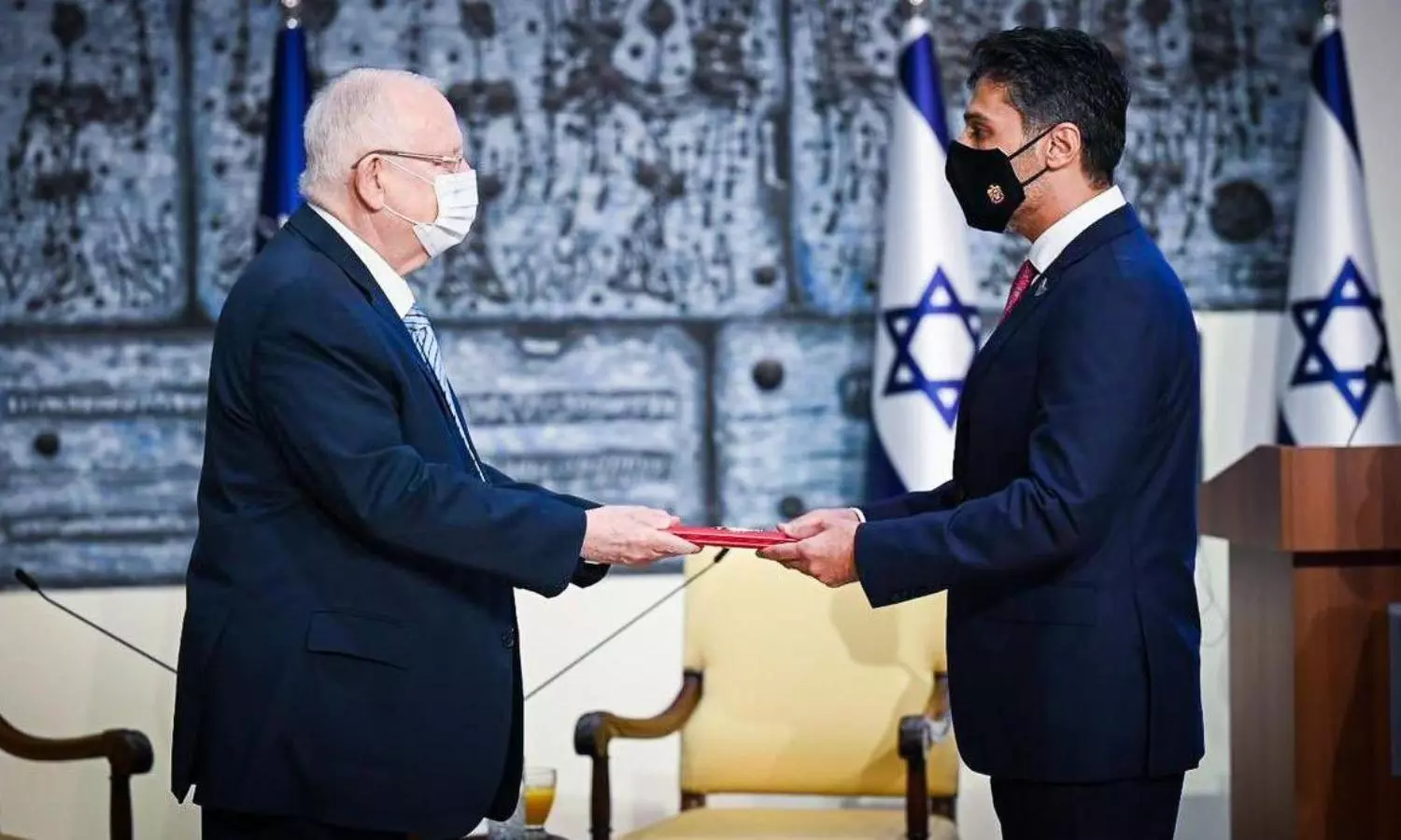 UAE Ambassador Mohamed Al Khaja presents credentials to Israeli President Rivlin
