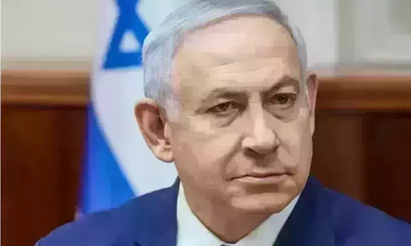 Netanyahus castle cumbling
