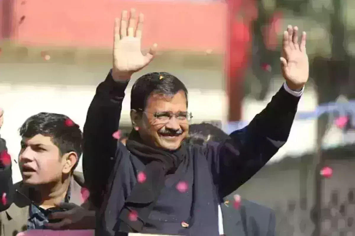 Gujarat Polls: Kejriwal promises women ₹ 1,000 monthly allowance