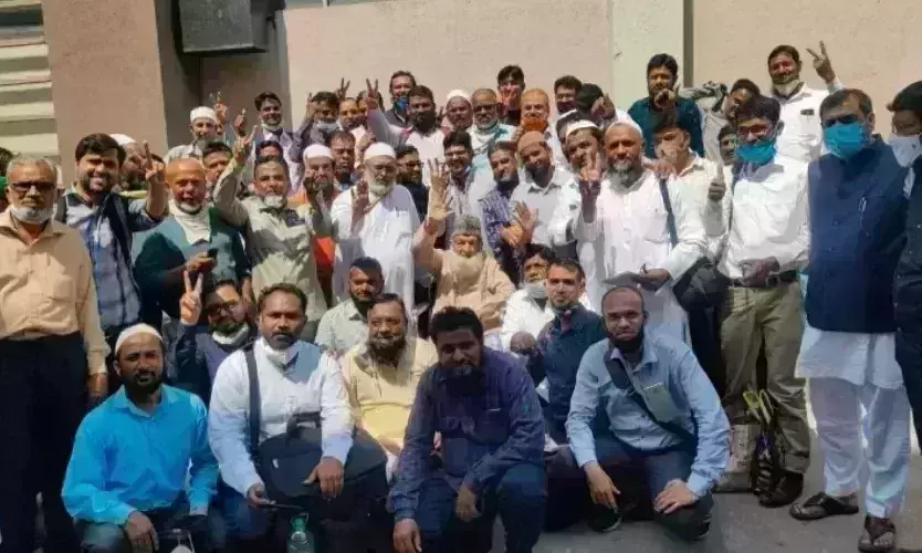 Surat court acquits 122 persons accused of being SIMI members