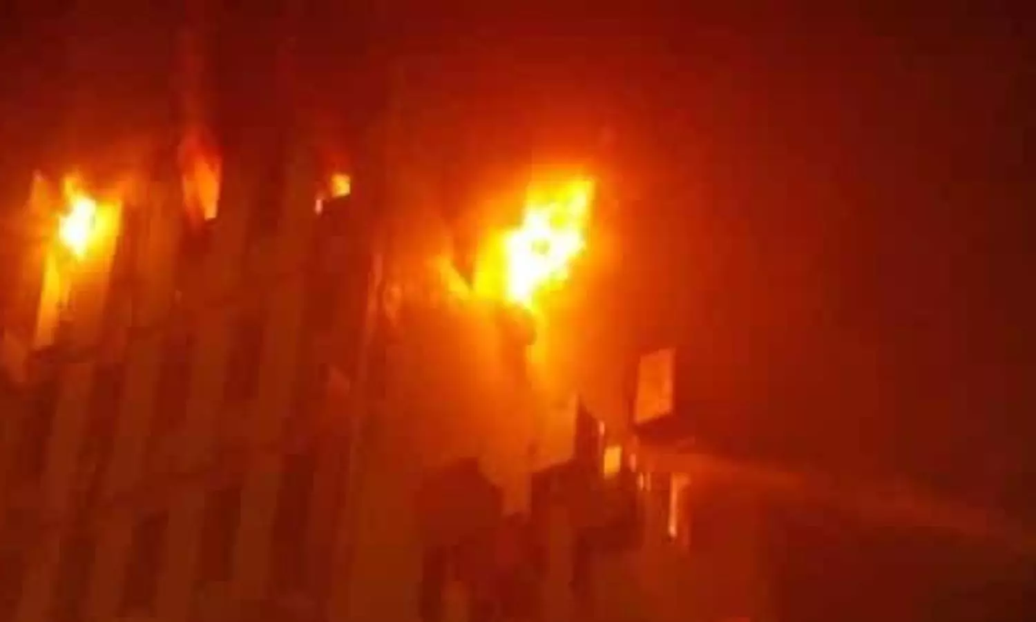 7 killed in Kolkata multi-storeyed building fire
