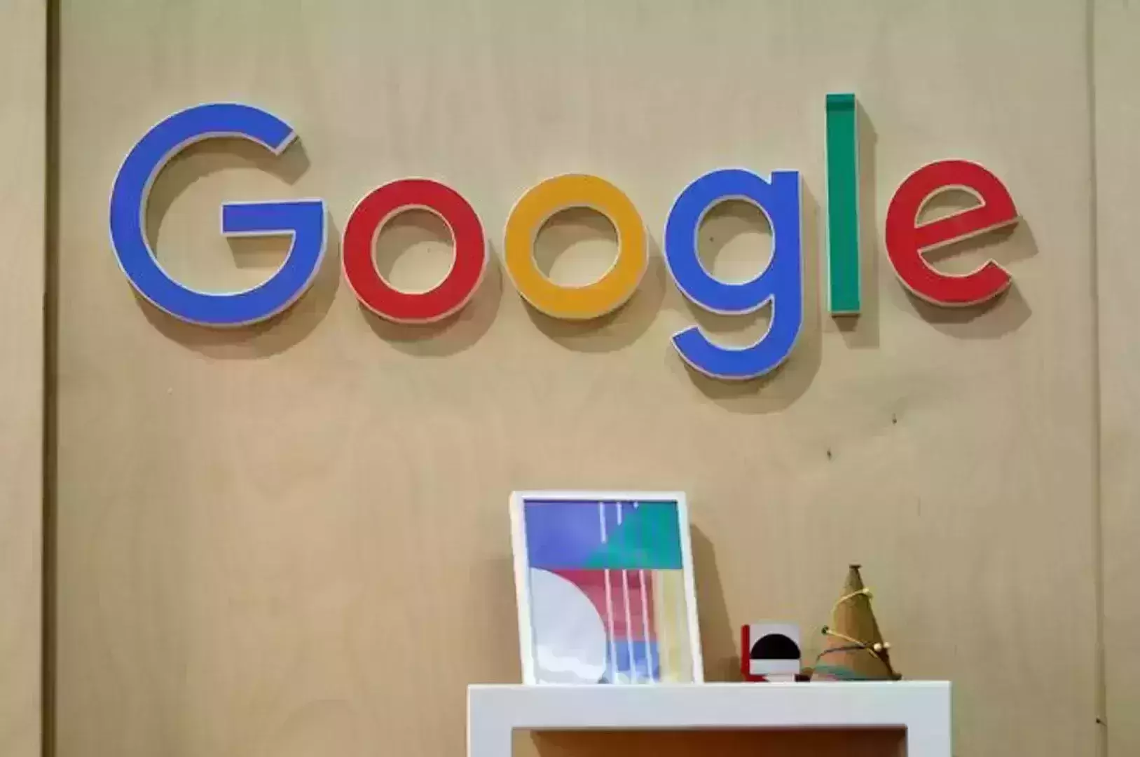 Google sued for anti-competitive practices against Samsung