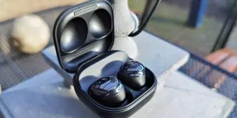 Galaxy Buds Pro effective for people with hearing problems