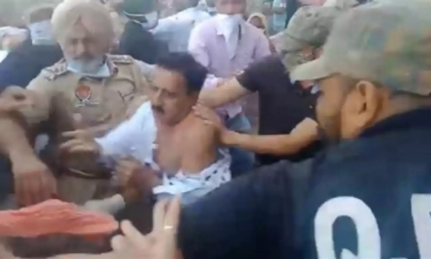 BJP demands dismissal of Cong-led government in Punjab over attack on Arun Narang