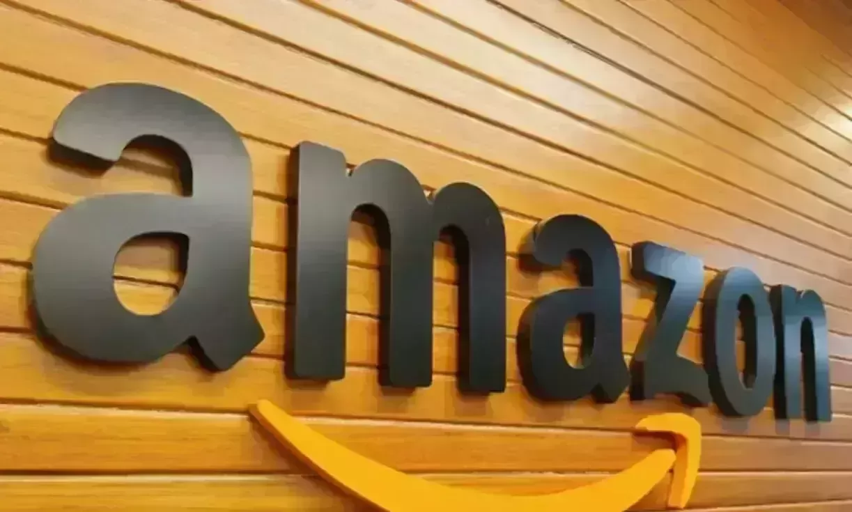 Former employee sues Amazon for not providing lunch breaks