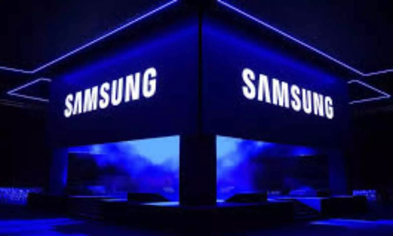 How Samsung reclaimed top spot in smartphone sales in February
