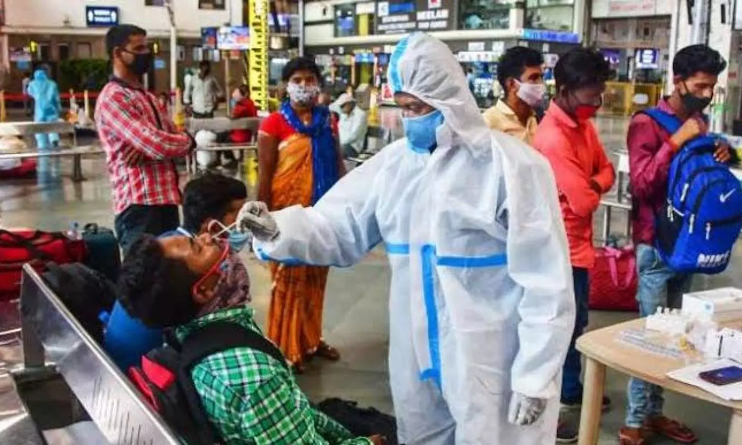 India records 53,480 new Covid cases