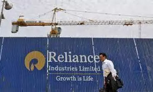 99.99% shareholders voted  for RIL O2C demerger