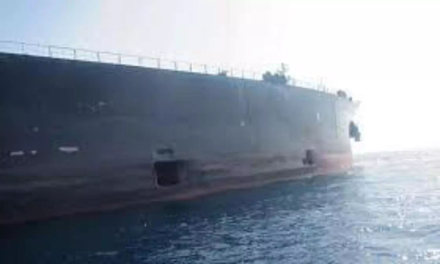 Iranian ship attacked in Red Sea