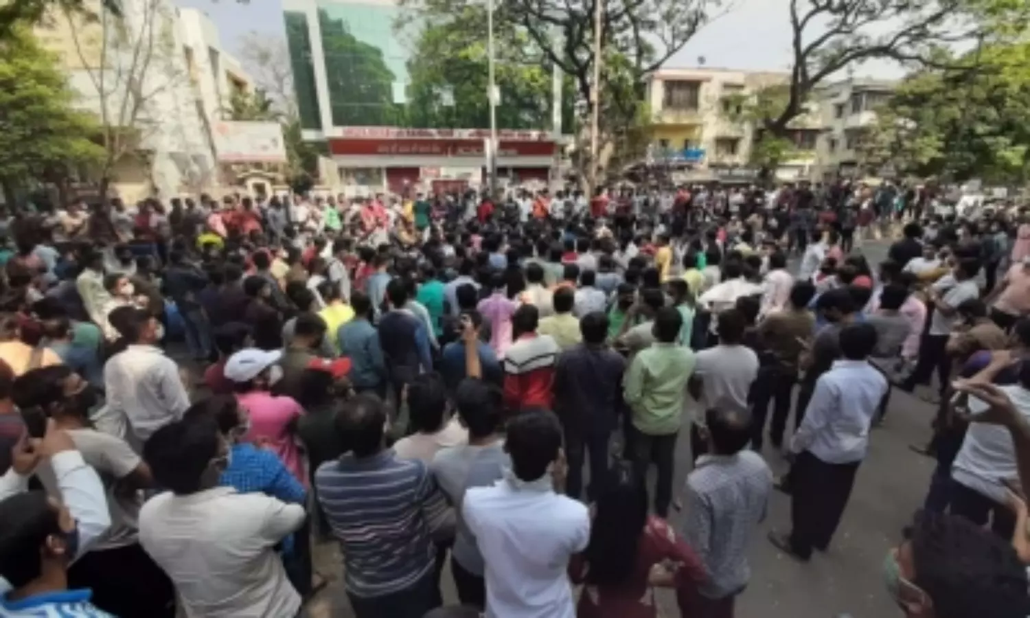 Maharashtra witness protests against stringent Covid norms