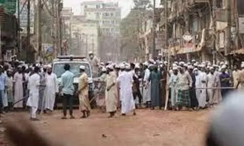 12 injured in Bangladesh mosque attack