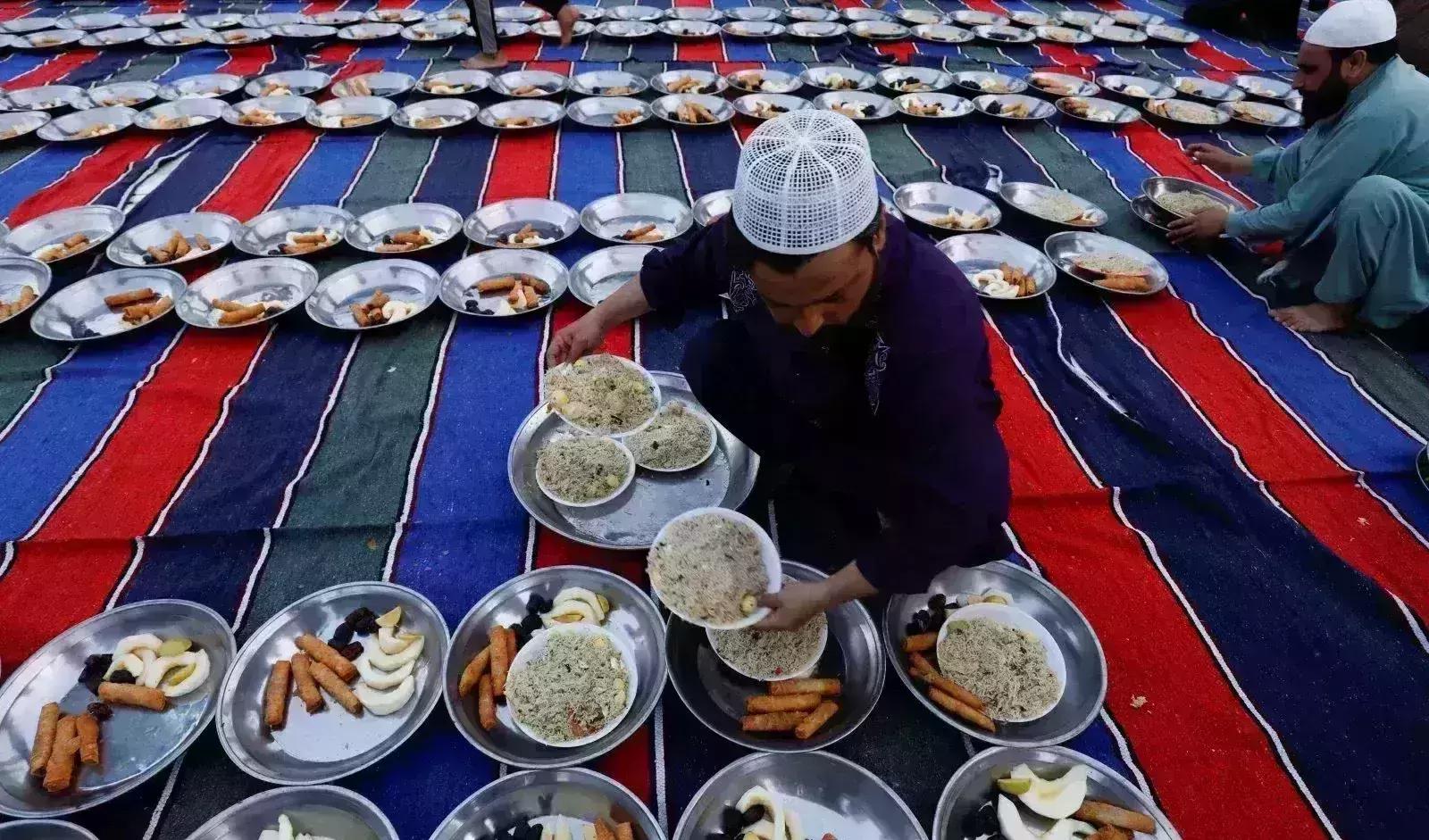 WHO expresses concern about rising COVID-19 rates during Ramadan