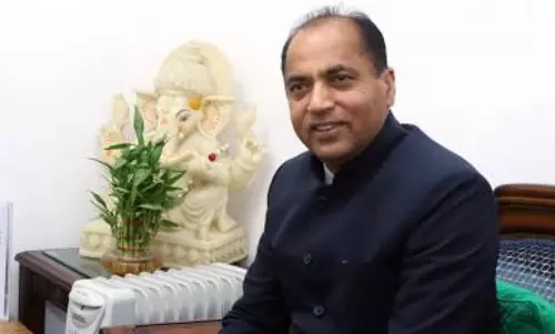 Himachal CM announces Rs 1500 ex gratia for Covid warriors