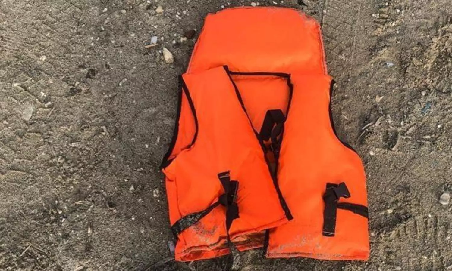 Atleast 41 migrants drown in shipwreck off Tunisia