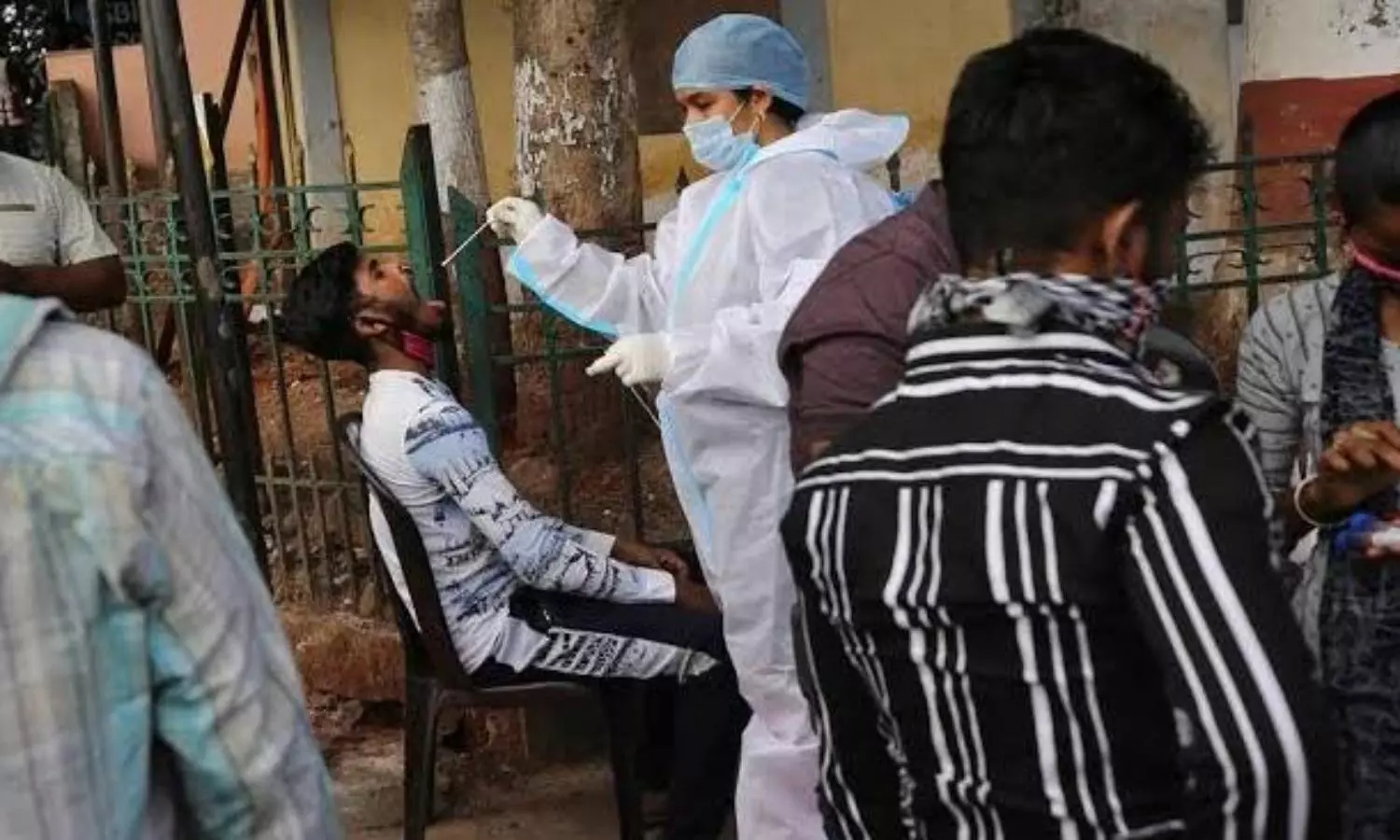 Karnataka reports over 19k new Covid cases with 81 deaths