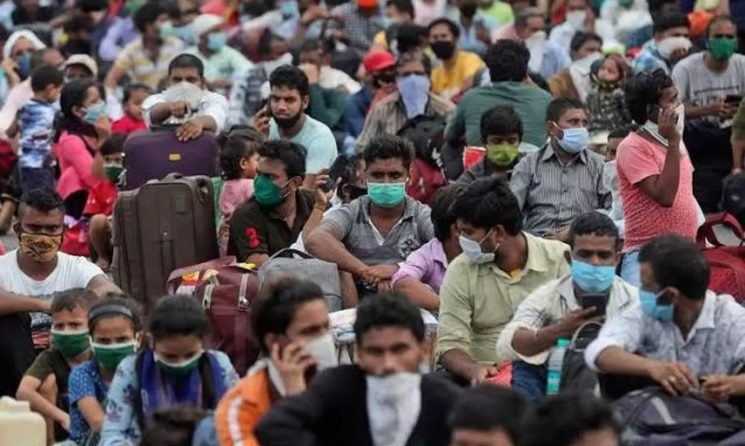 India records highest single-day COVID deaths of 1761, over 2.59 lakh new cases