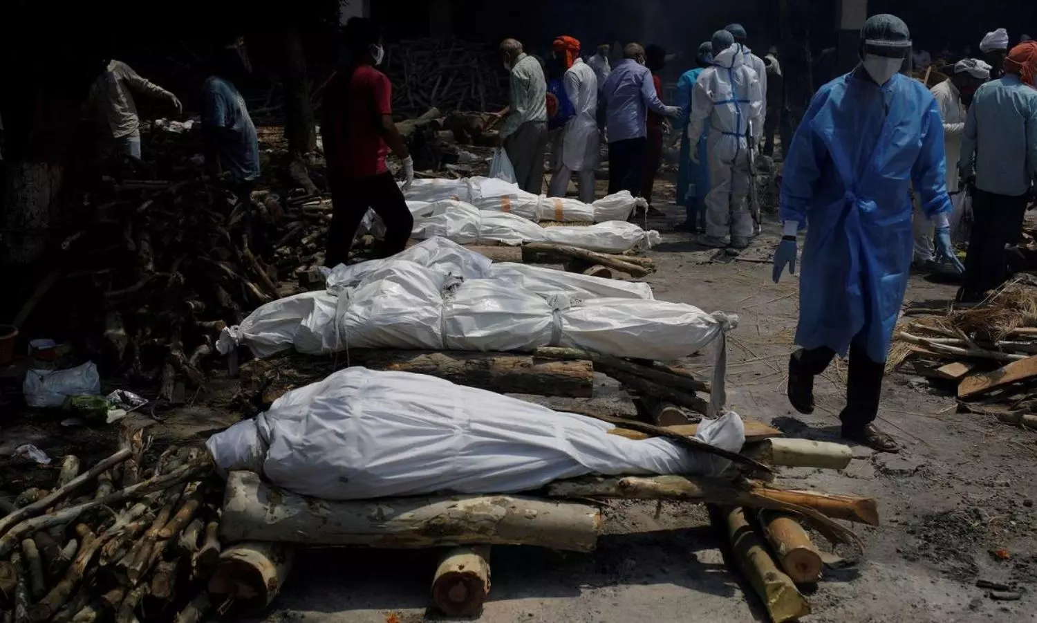 No respite, Indias COVID daily cases still above 3.23 lakh, Global tally 147.5mn