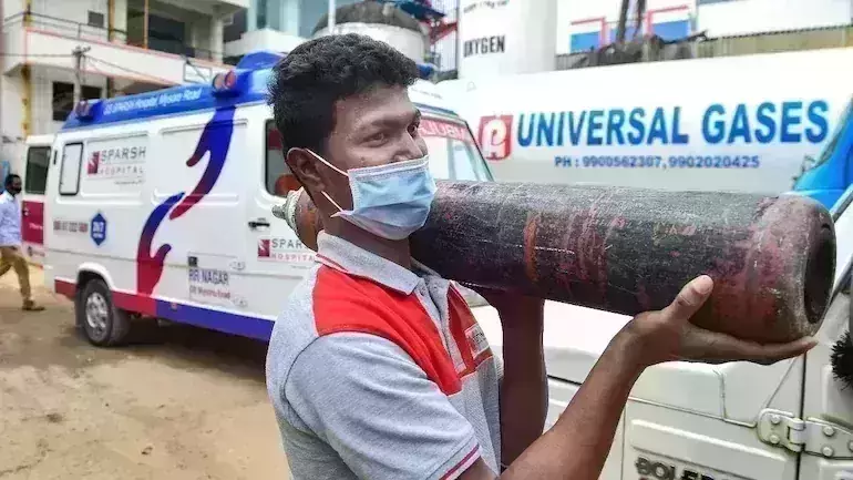 COVID-19: Eight patients killed due to oxygen shortage in Delhi