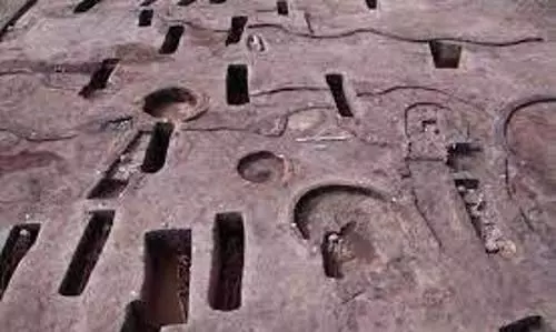 Archaeologists unearth 3200 BC tombs in Egypts Nile Delta