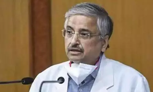 AIIMS Chief recommends lockdown to arrest 2nd COVID wave