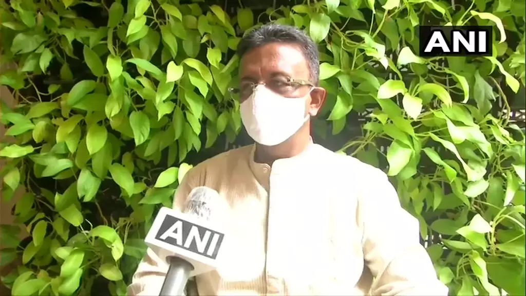 The Left has now vanished from West Bengal by taking a communal force against a communal force, says TMCs Firhad Hakim