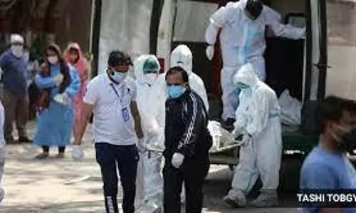 COVID deaths go up over 400 for second consecutive day in Delhi