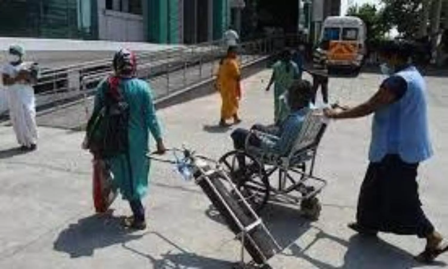 Tamil Nadu braces for tough Covid restrictions from May 6