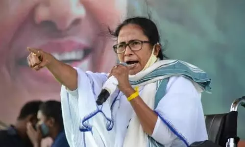 Bengal post-poll violence: Mamata holds meeting with officials