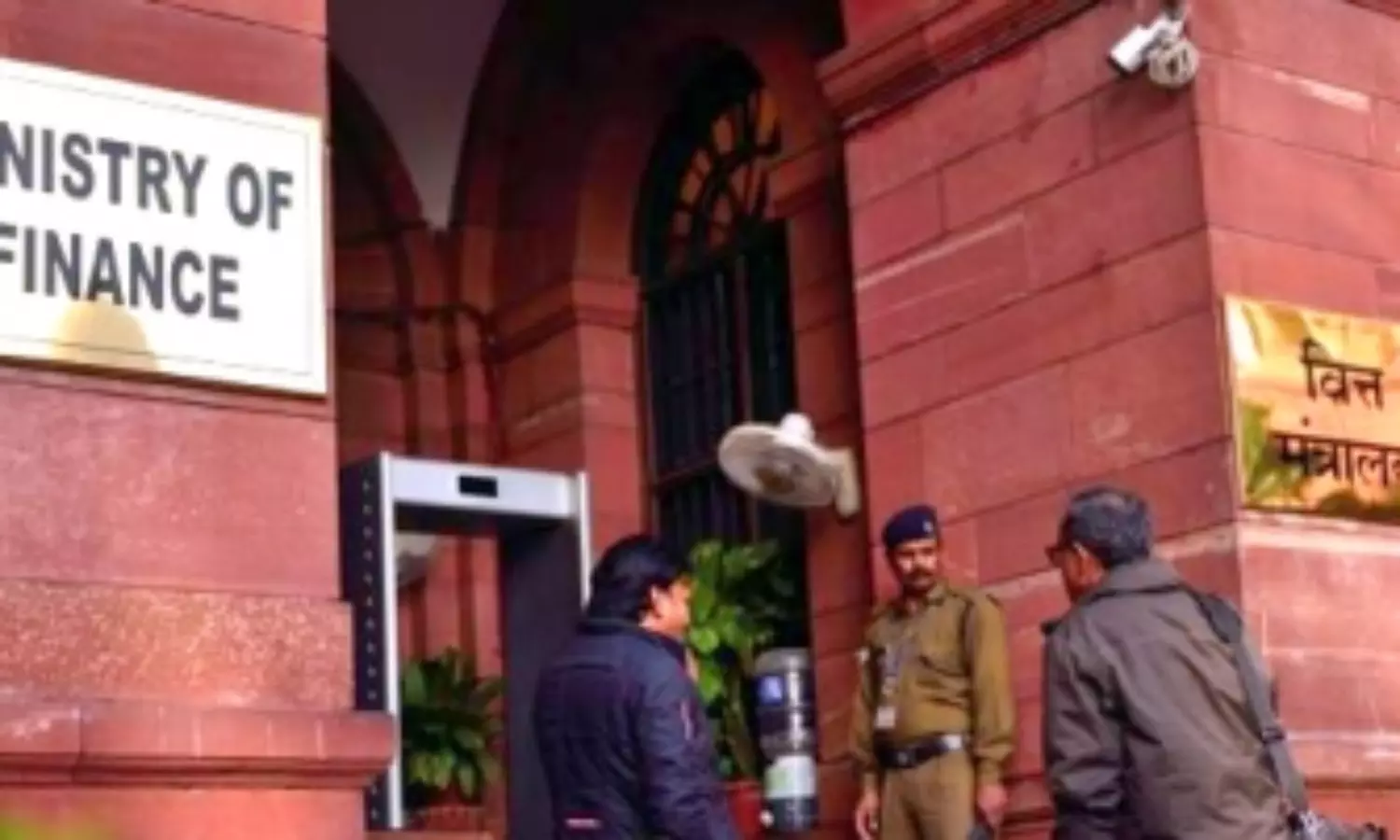 Centre releases Rs 8,923.8Cr in grants for RLBs to fight Covid-19