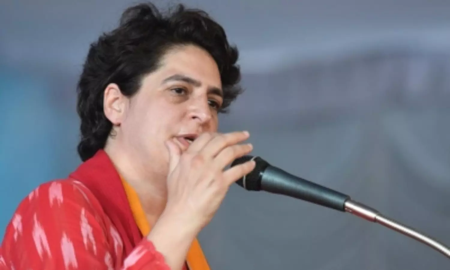 Vaccinate people at their doorstep: Priyanka Gandhi to Centre