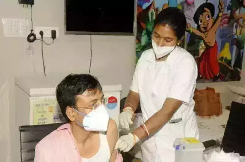 India injected over 18cr COVID vaccine doses so far: Centre