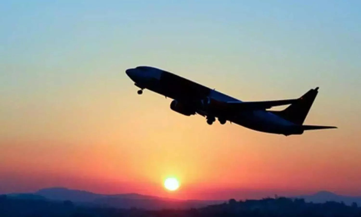 UAE cancels flights to Israel amid escalating conflicts