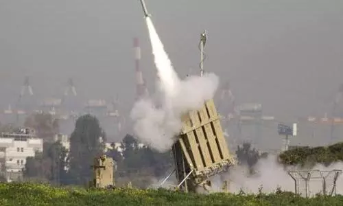 Israel bomb showering on Gaza continues, death toll rises over 200