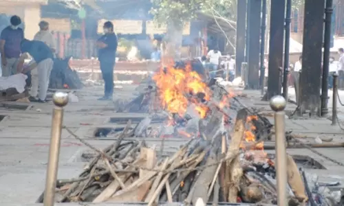 COVID-19: India sees highest single day toll with 4,329 deaths in 24 hrs