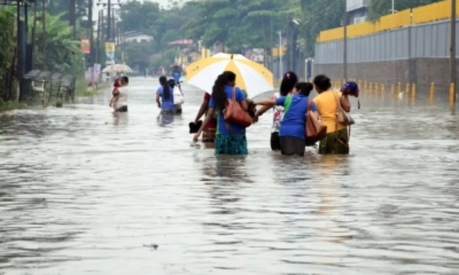 Sri Lanka warned of heavy rains, winds due to Cyclone Yaas