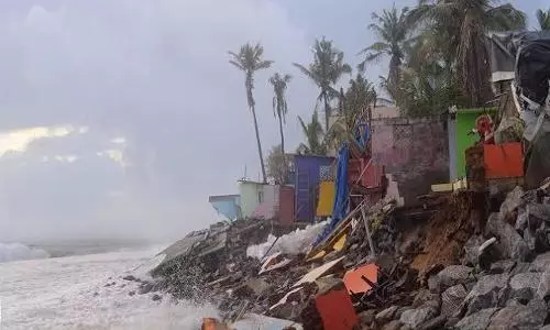 Kerala asks Centre to declare coastal erosion as disaster