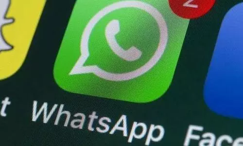 Centre alleges WhatsApp tricking users into accepting new privacy policy