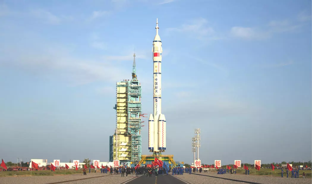 Chinas rocket ready to carry spaceship with astronauts to space station Chinas rocket ready to carry spaceship with astronauts to space station