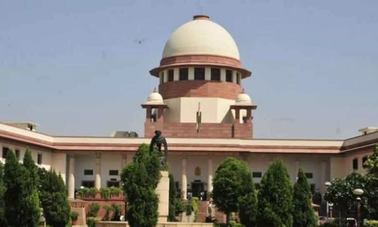 Compensation to victims cannot be a demand for bail: SC