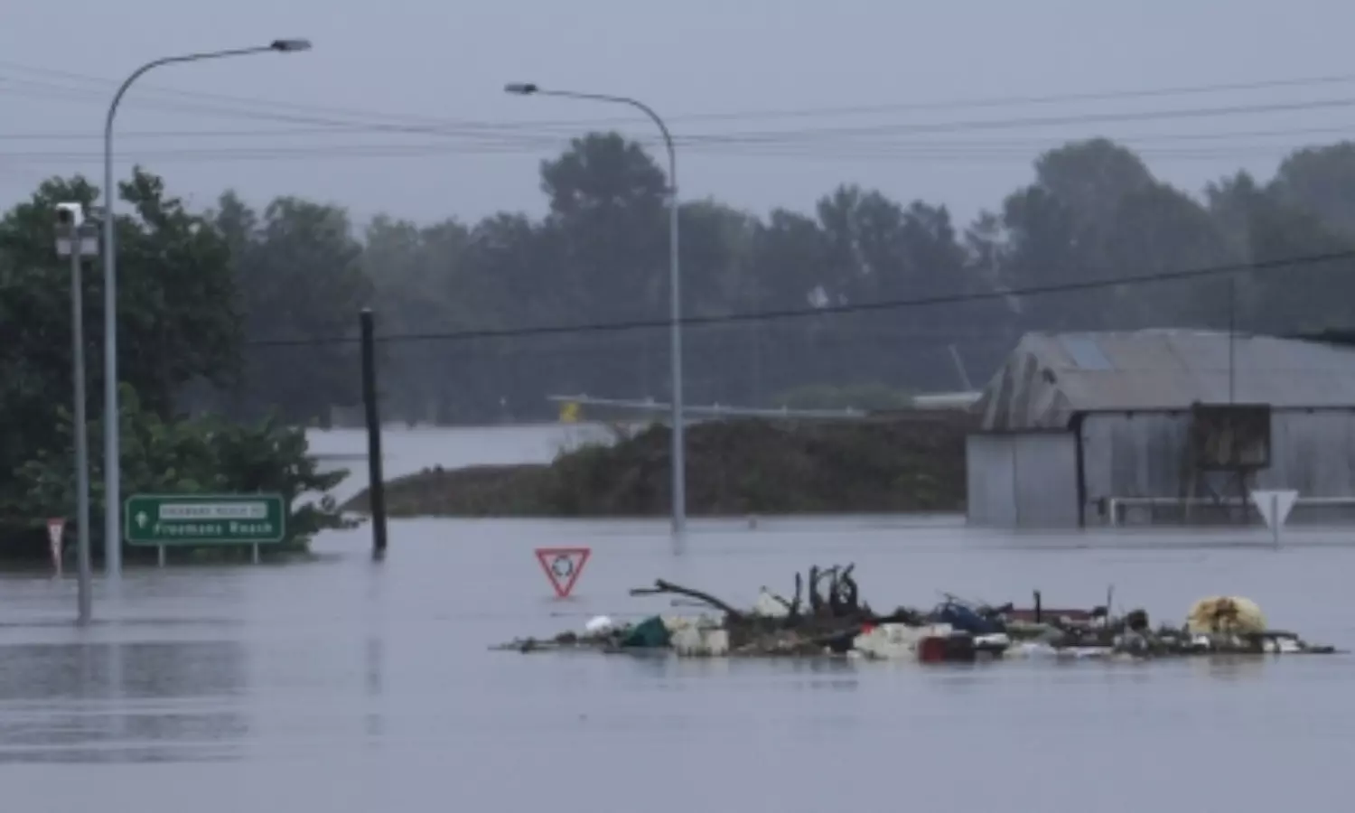 Power outrage, devastating storms plunge Aus state into darkness