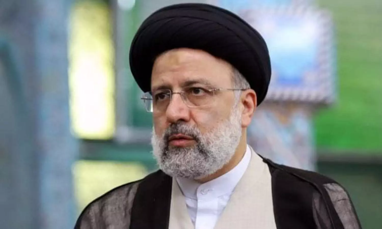 Iran pres crashed chopper found, but no sign of life at wreckage