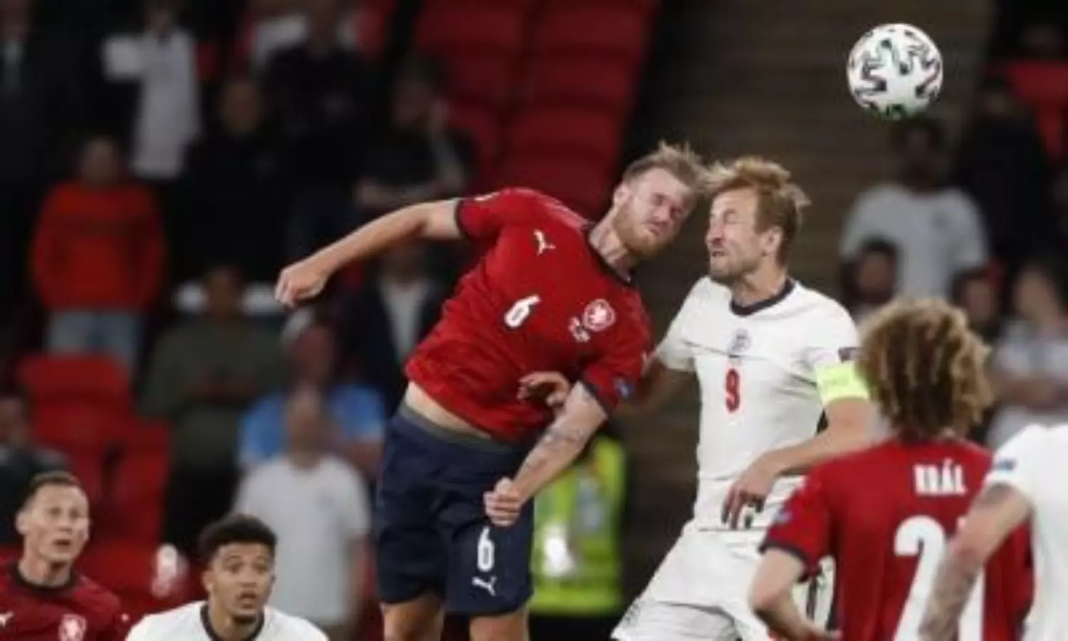 Euro Cup: England advances to last 16 as group winners