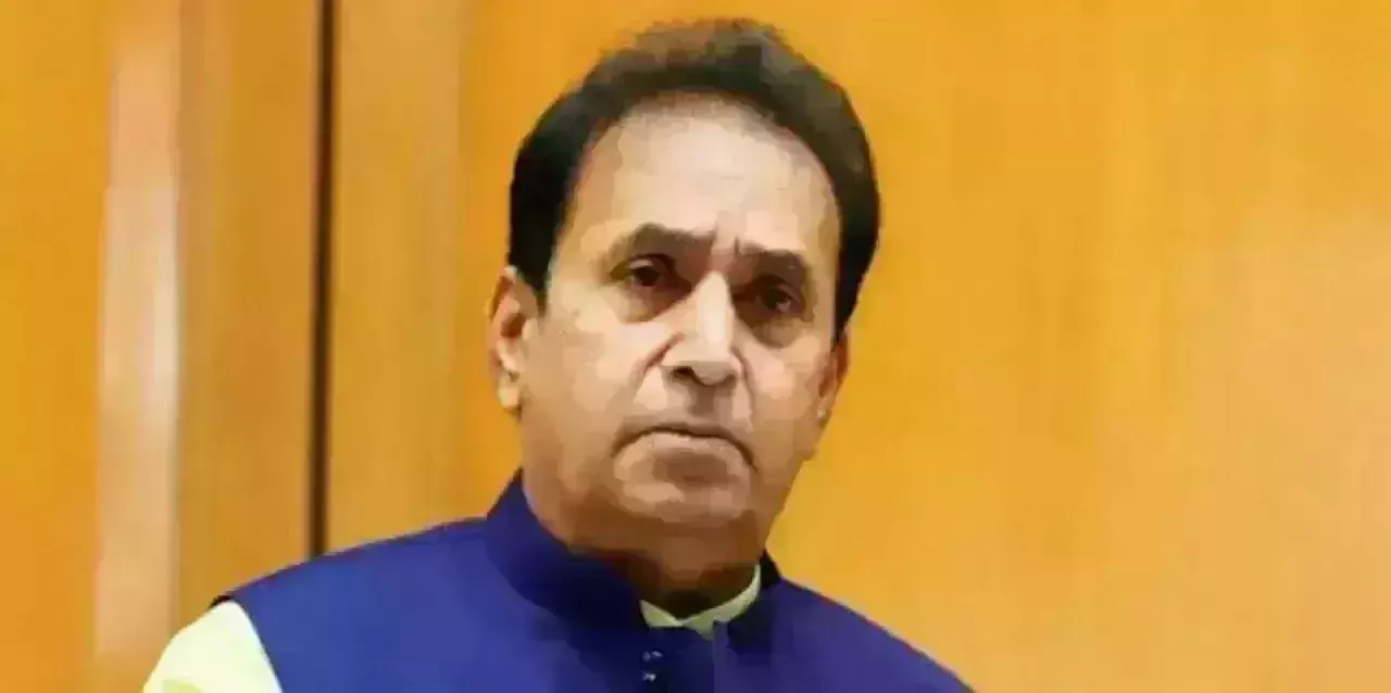 ED raid at ex-Mahastra Home Ministers home: Second in 60 days over money laundering case