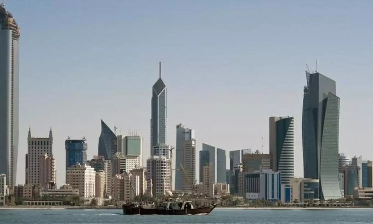 Kuwait permits fully vaccinated foreigners to enter the country from August 1