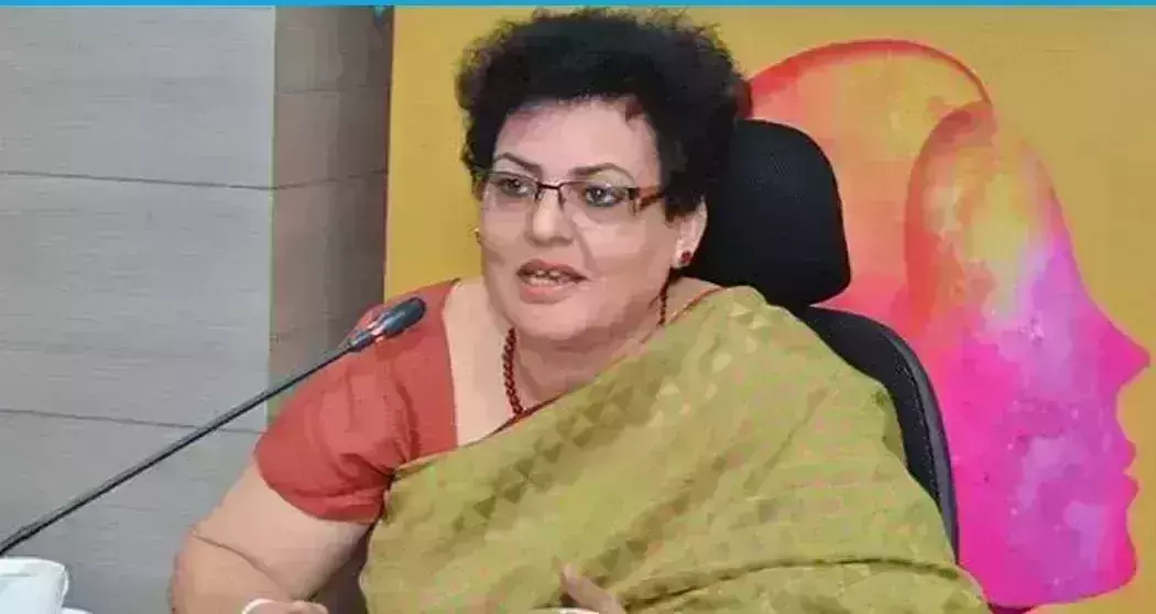 NCW directs Twitter to remove pornographic content within a week, demands Delhi police for probe