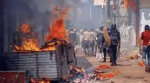 SC seeks Centre, EC, Bengals response on SIT probe into post-poll riot in Bengal